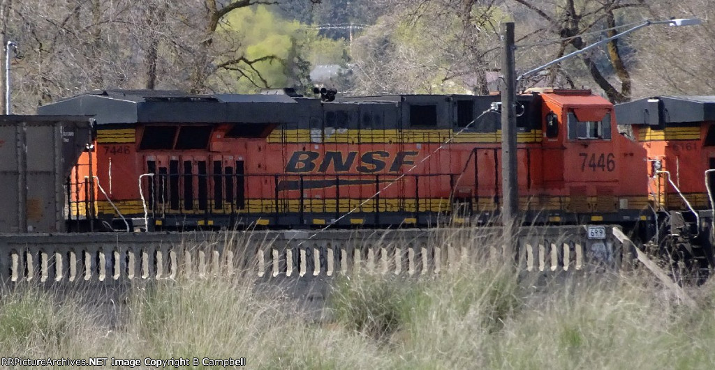 BNSF 7446